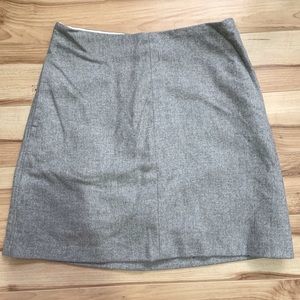 Aritzia Wilfred Classic Mini Skirt